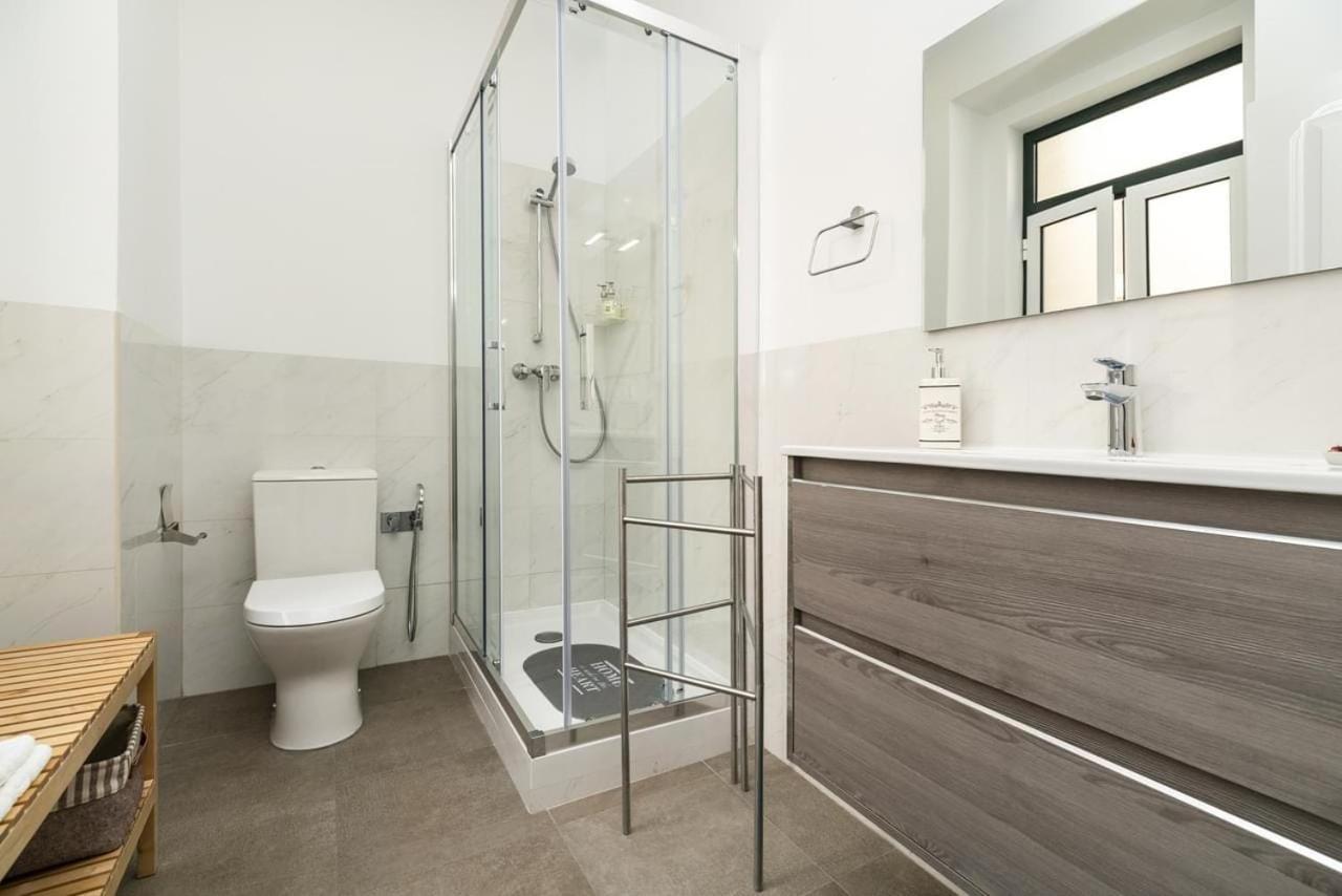 Groovy M2 R3 - Amazing Double Room With En-Suite Bathroom Lisboa Exteriör bild